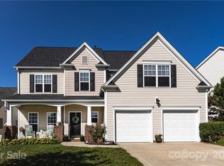 9677 Ravenscroft Ln, Concord, NC 28027