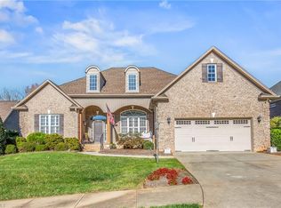 7931 Abelia Way, Clemmons, NC 27012