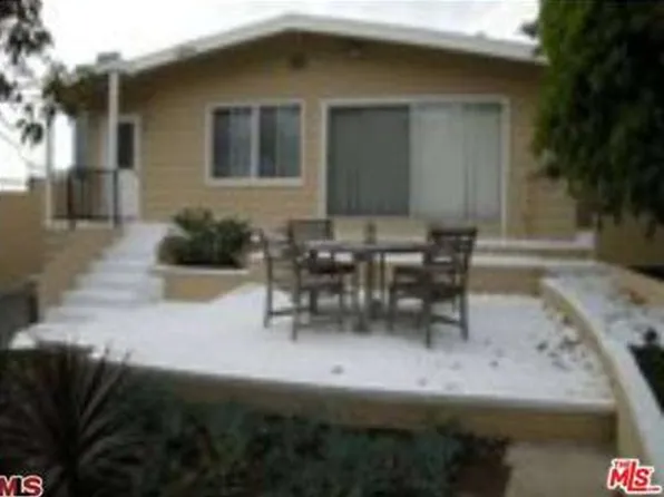 1124 Hilldale Ave, Los Angeles, CA 90069