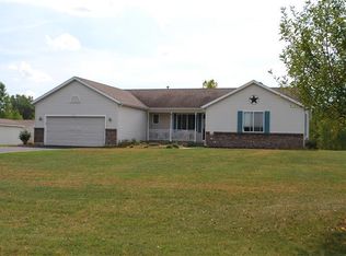 9674 Fairwinds Ct, Alto, MI