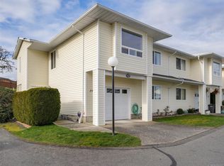 Oak Glen Estates, Saanich, BC V8Z 4W8