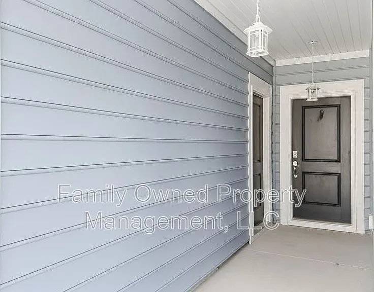 2048 Longhorn Ln — Photo 6