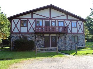 5077 Sunset Dr, Rhinelander, WI 54501