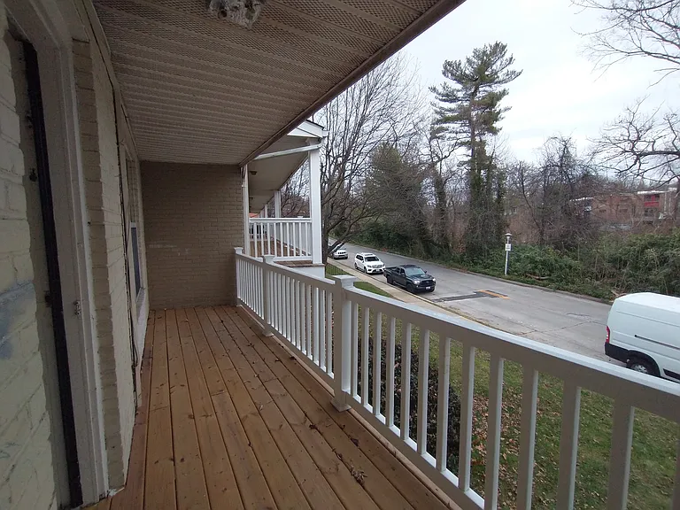 6116 Northwood Dr #B — Photo 9