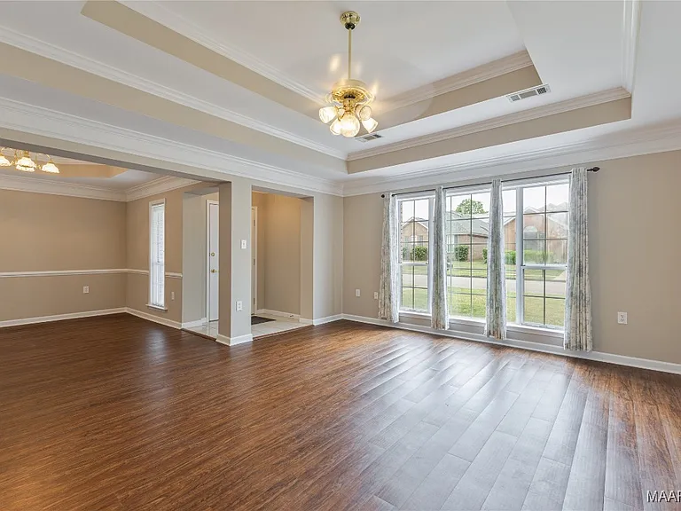 1703 Pebble Creek Dr — Photo 4