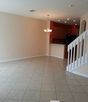 4th image of 7620 Cranes Creek Ct #7620