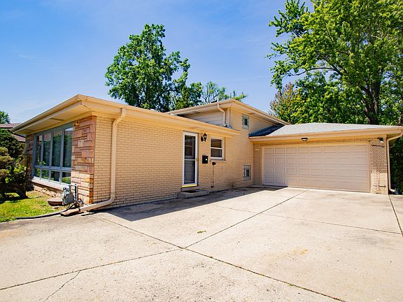 3rd image of 9046 N Joey Dr