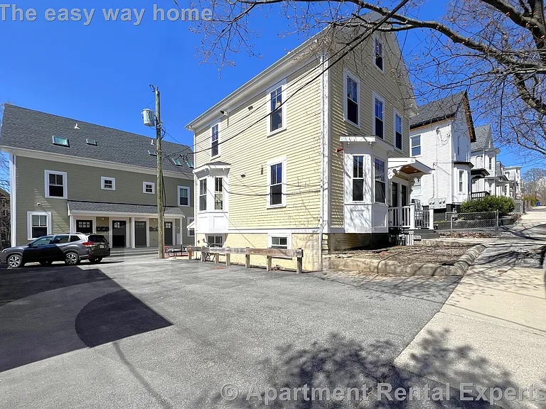 26 Putnam St #4 — Photo 14