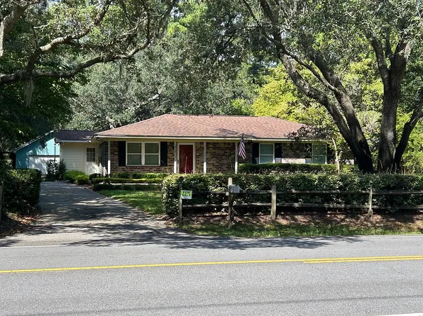 413 Sams Point Rd, Beaufort, SC 29907