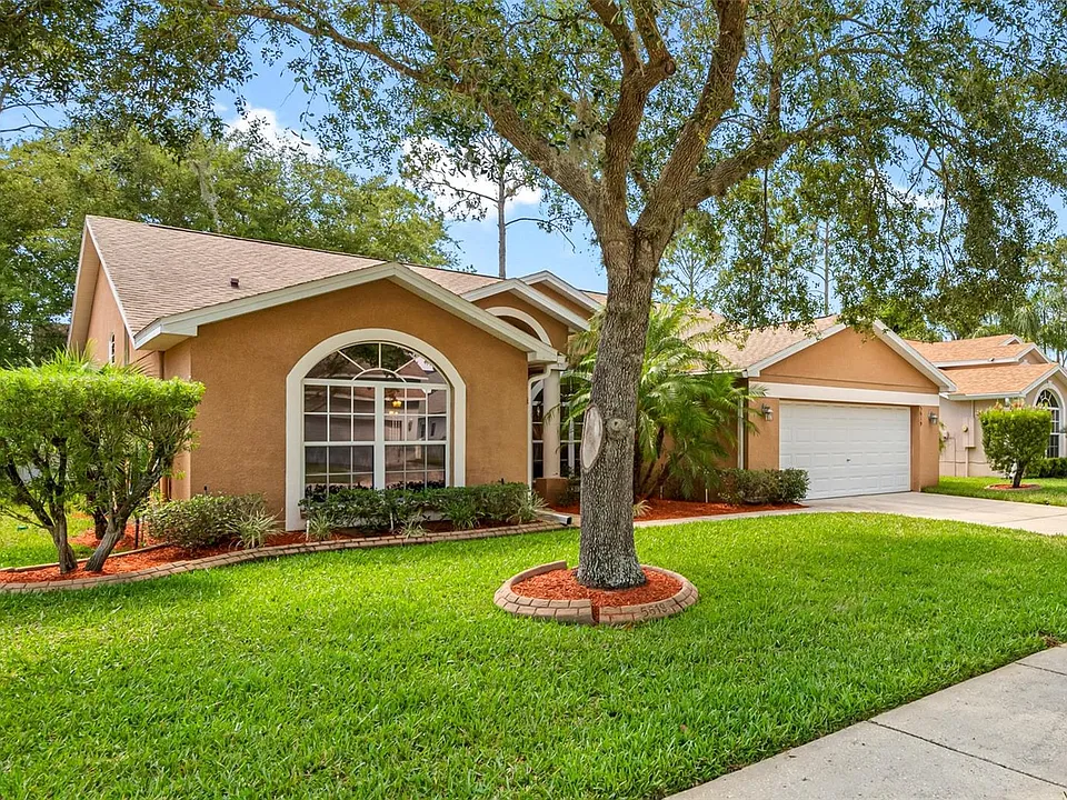 5619 Walkingstick Ln