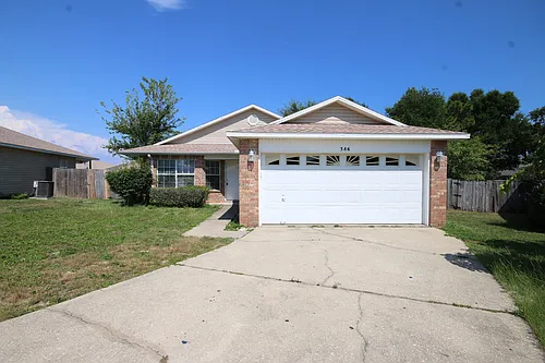 386 Mizzen Ln Photo 1