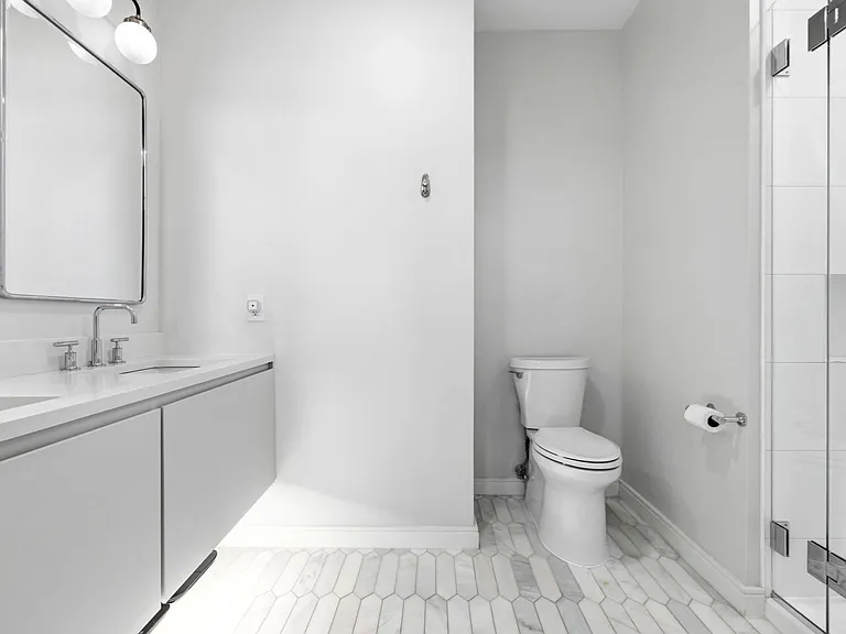 191 Washington St #525 — Photo 11