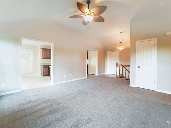 5th image of 1021 Bunting Ln