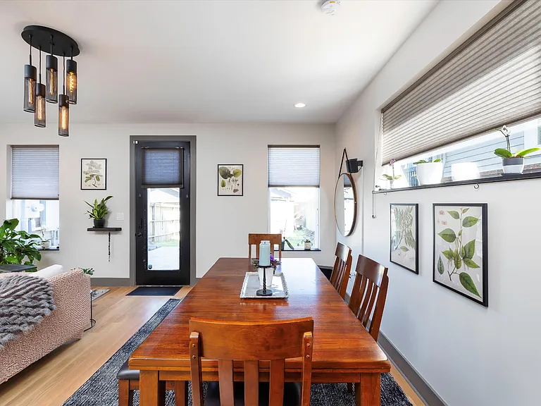 809 Sylvan St — Photo 18