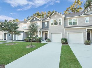 43 Villas Of Garrard Dr, Savannah, GA 31405