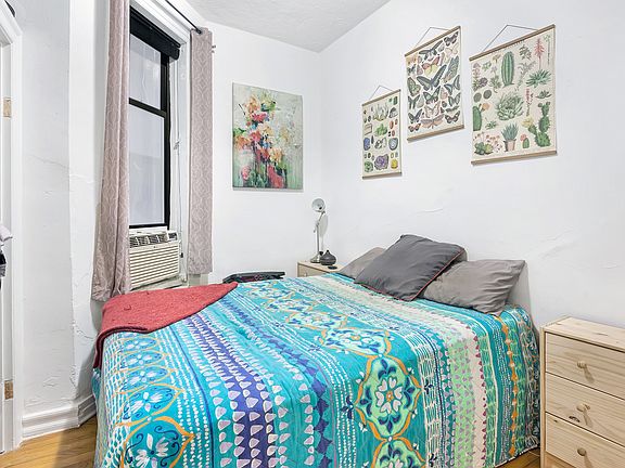 4th image of 794 Washington Ave APT 1