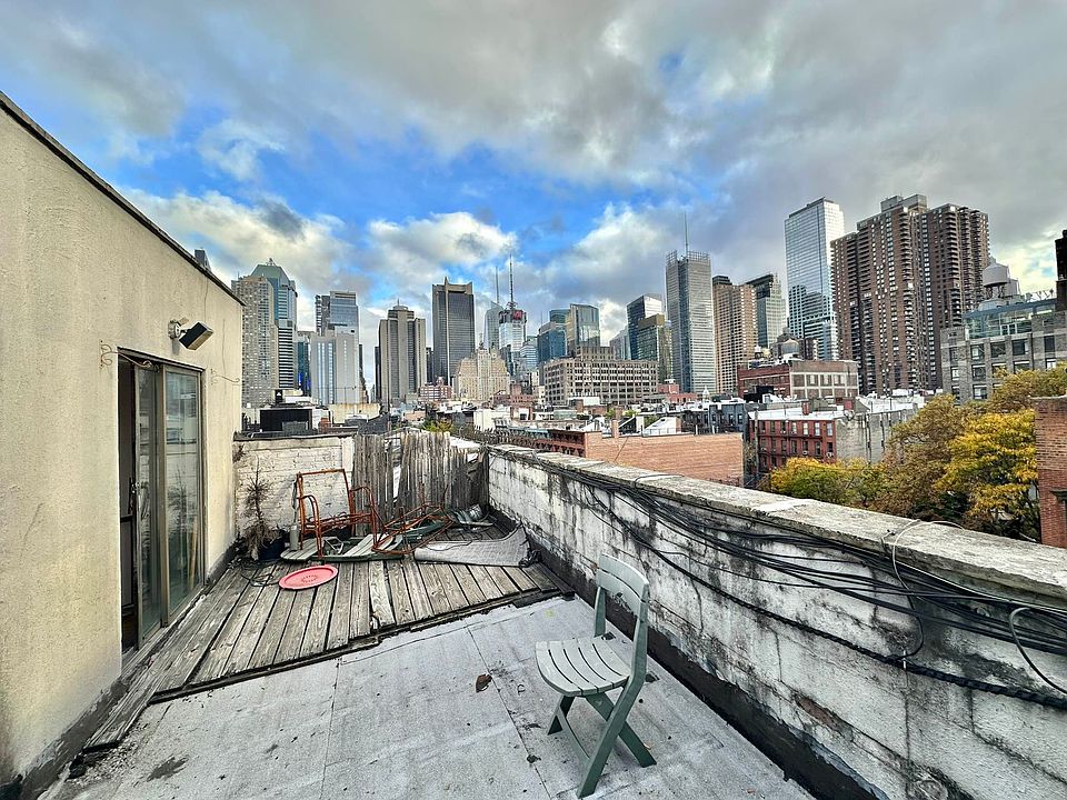 1st image of 453 W 46th St APT 5C