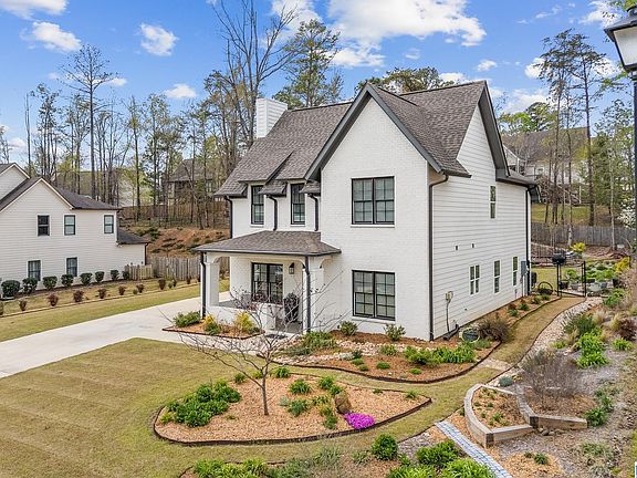 4th image of 1350 Willow Oaks Dr