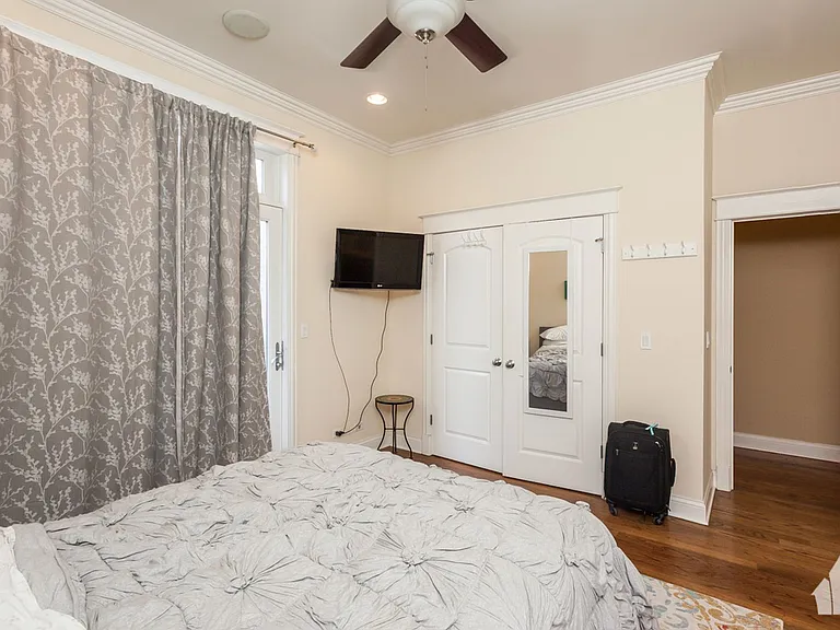 2732 N Lincoln Ave #1 — Photo 16