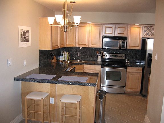 3rd image of 601 W 11th Ave APT 520