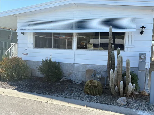 1895 W Devonshire Ave Space 27, Hemet, CA 92545