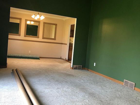 3rd image of 2318 Monticello Dr