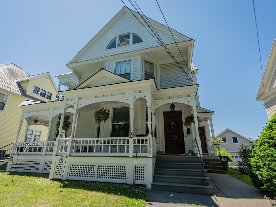 1st image of 185 Circular St #B