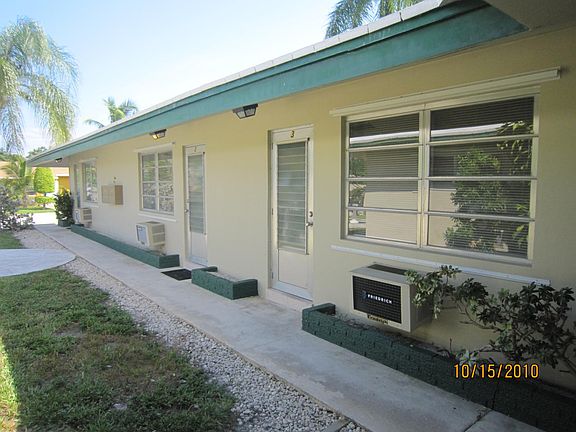 5th image of 1241 NE 16th Ter APT 3