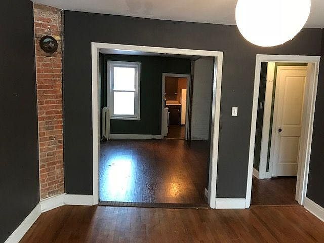 2nd image of 253 Briggs St #2