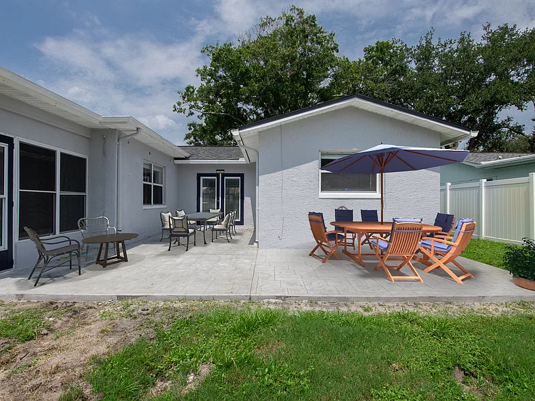 8349 Monarch Cir — Photo 44