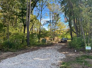 16685 Tormiston Rd, Haslett, MI 48840