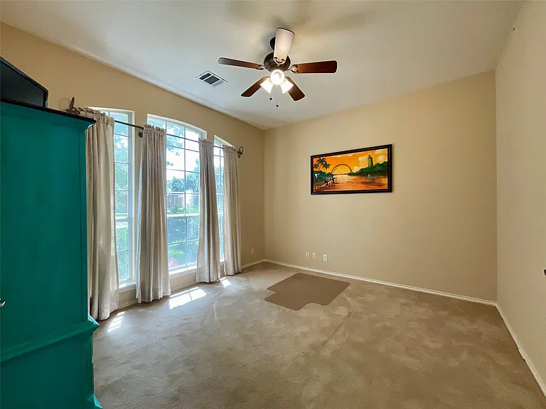 7008 Albacete Ln — Photo 2