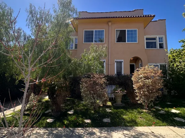 4244 Gateway Ave #1/2, Los Angeles, CA 90029