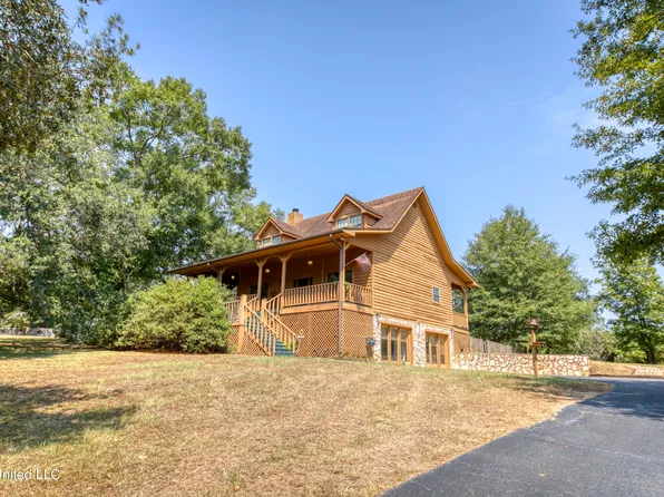 57 Crazy Tree Dr, Carriere, MS 39426