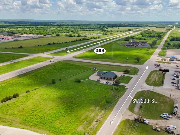 14540 SW 20th St, Benton, KS 67017