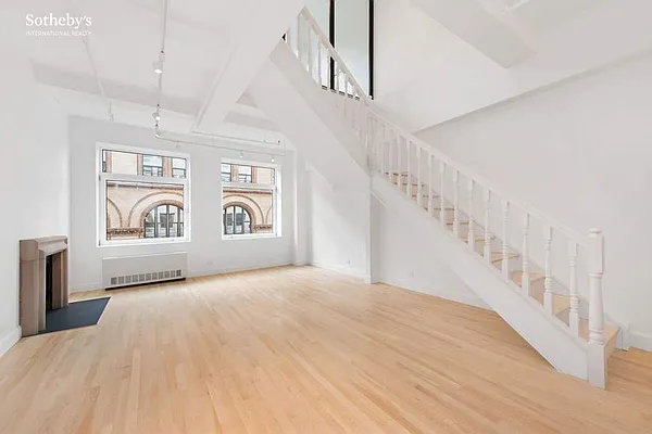 Rented by Sotheby's International Realty | media 11