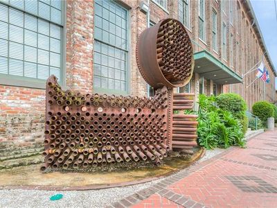920 Poeyfarre St APT 262, New Orleans, LA, 70130
