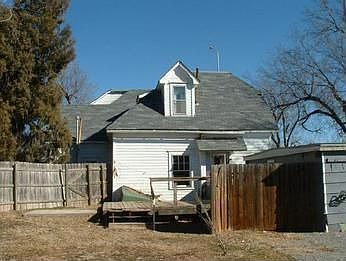 2nd image of 320 S Glenn English St