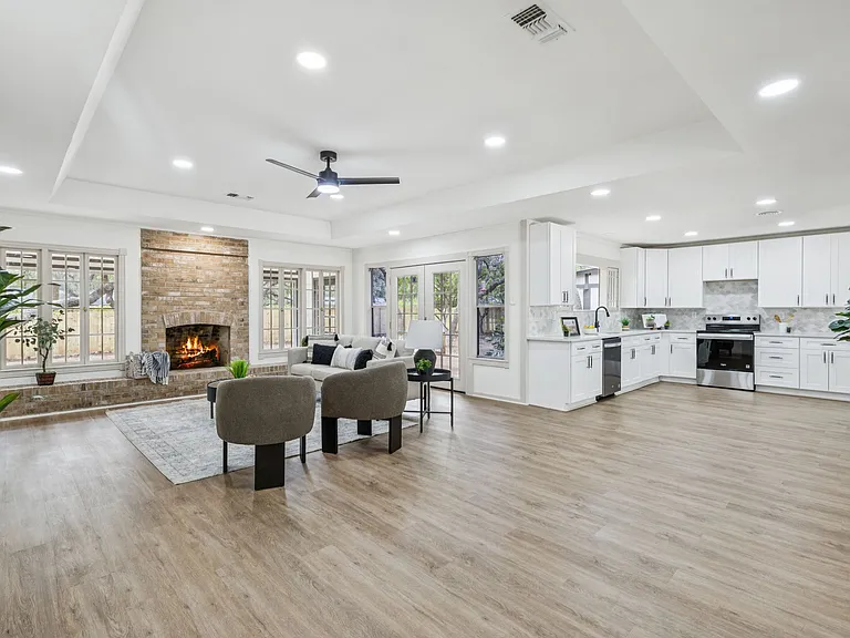 320 El Portal Dr — Photo 32