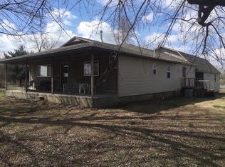 419 County Road 180, Carthage, MO 64836