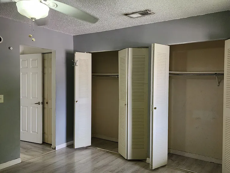 9807 Lombard Ct #207 — Photo 15