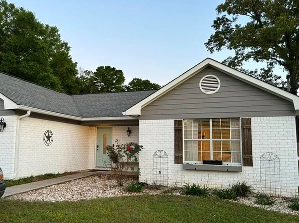 536 Quail Nest Ln, Pensacola, FL 32514