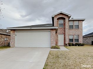 2213 Plum Ct, Little Elm, TX 75068