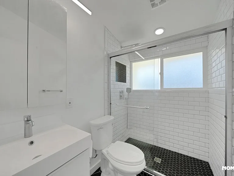 705 Osprey Cir — Photo 31