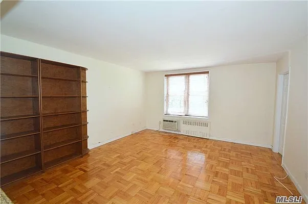 Sold by Laffey Real Estate | media 8