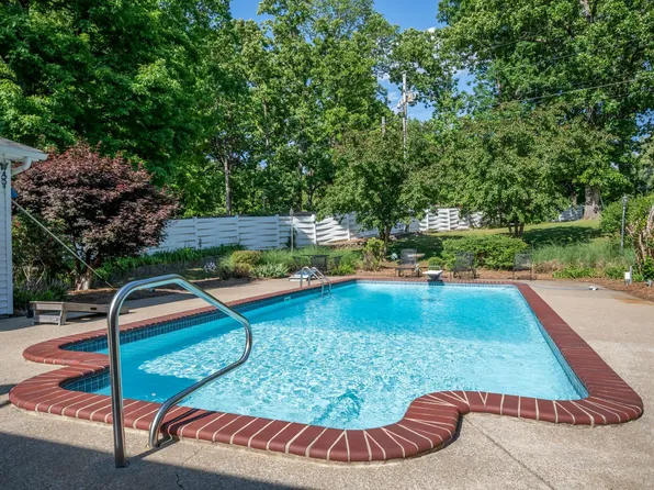 101 Sunrise Ln, Dickson, TN 37055