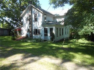 5568 Mungers Mill Rd, Silver Springs, NY 14550