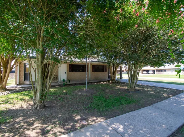 900 Hickory St, Morgan City, LA 70380