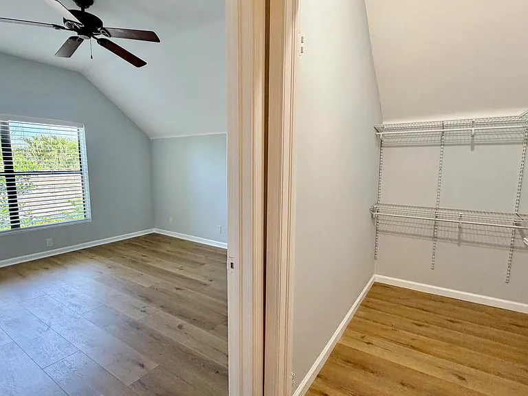 6048 Garrett St — Photo 60