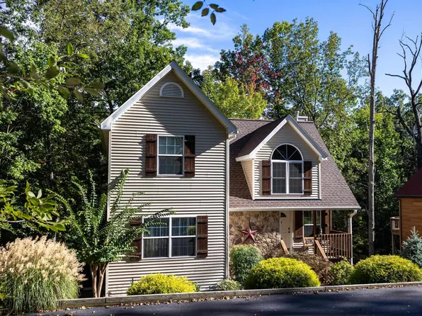 222 Grouse Dr, Mc Gaheysville, VA 22840